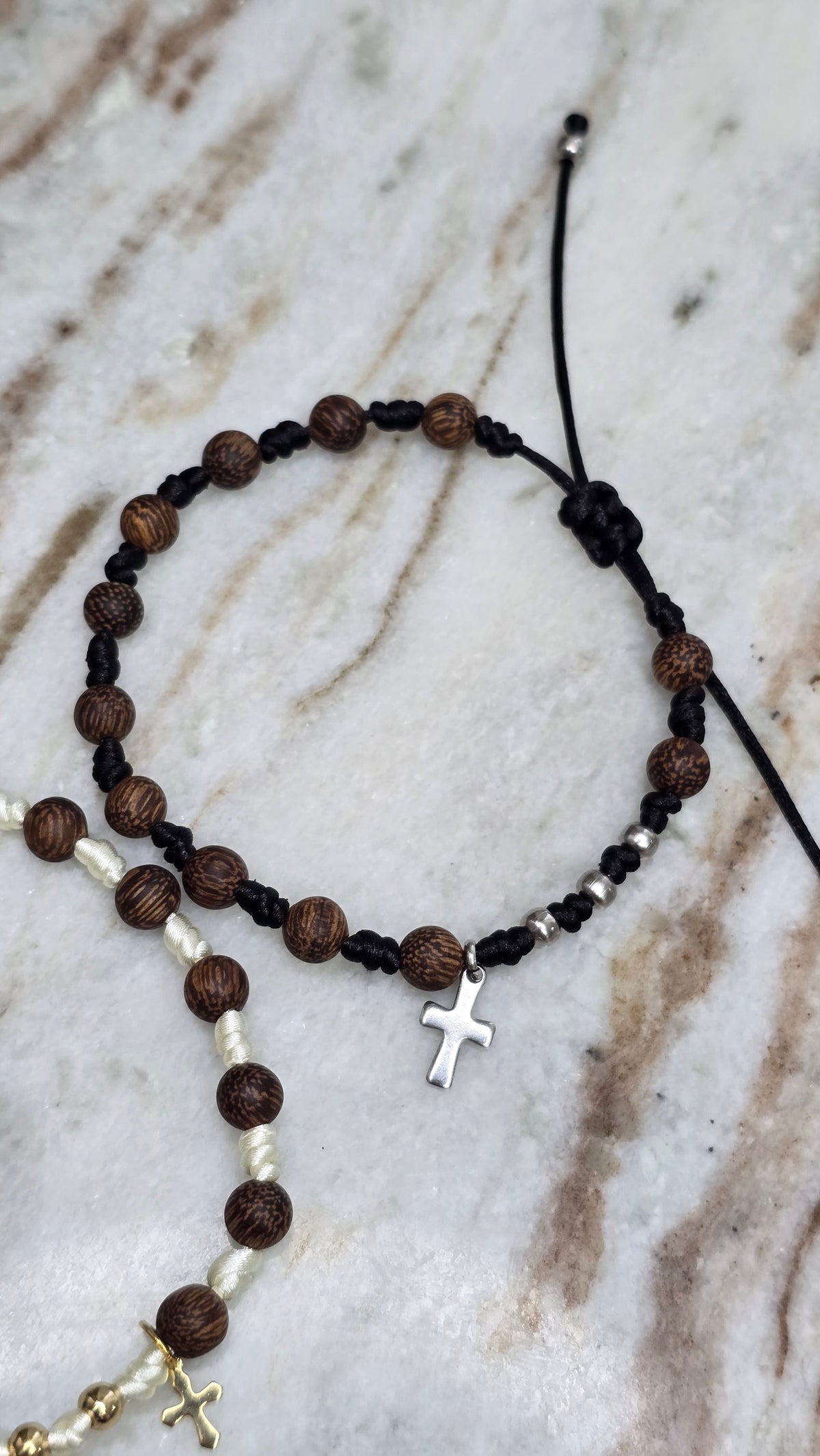 Pulsera Rosario • Negro