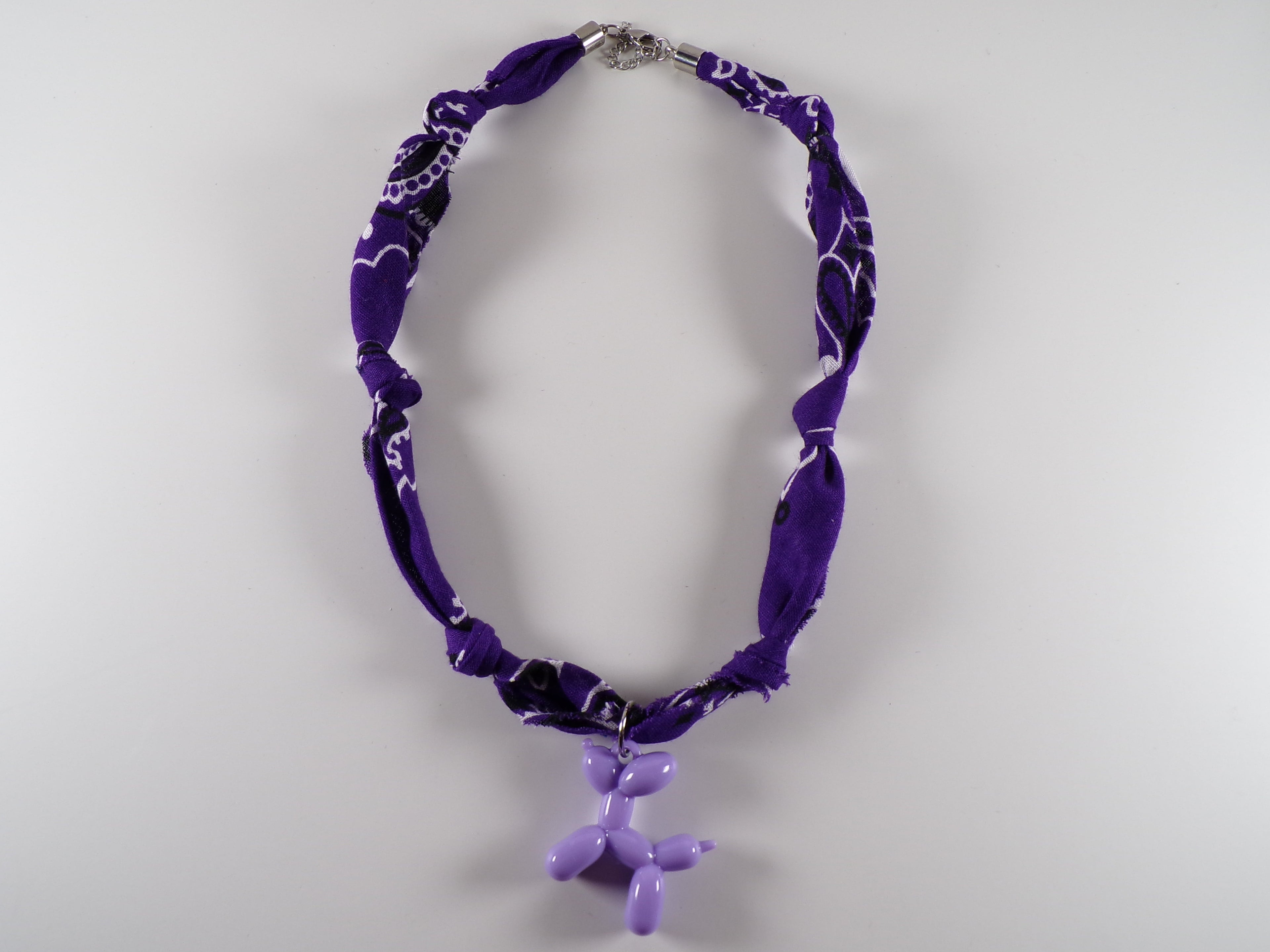 Balloon Dog Bandana Necklaces (varios)