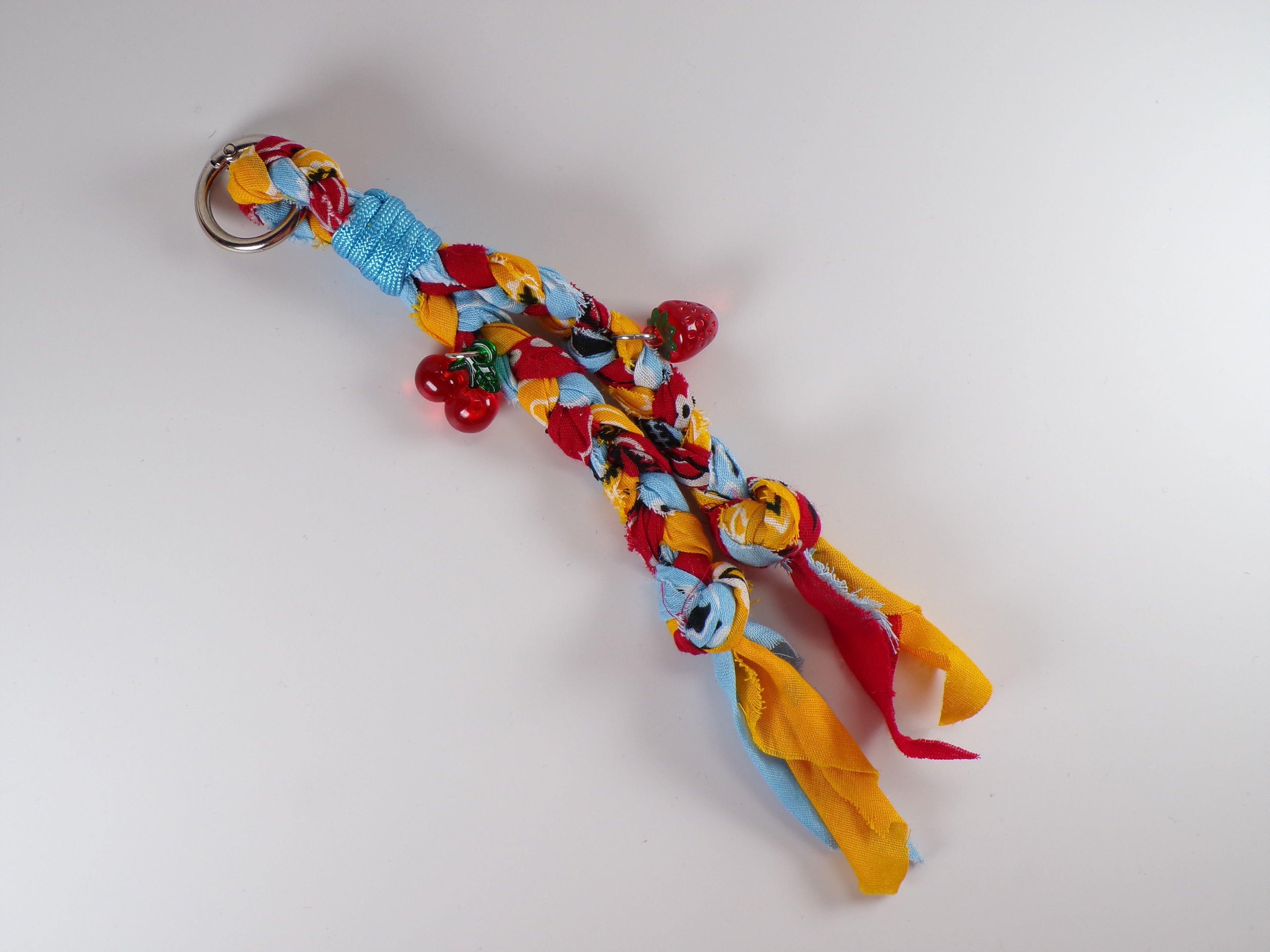 Braided Bandana Keychain (varios)