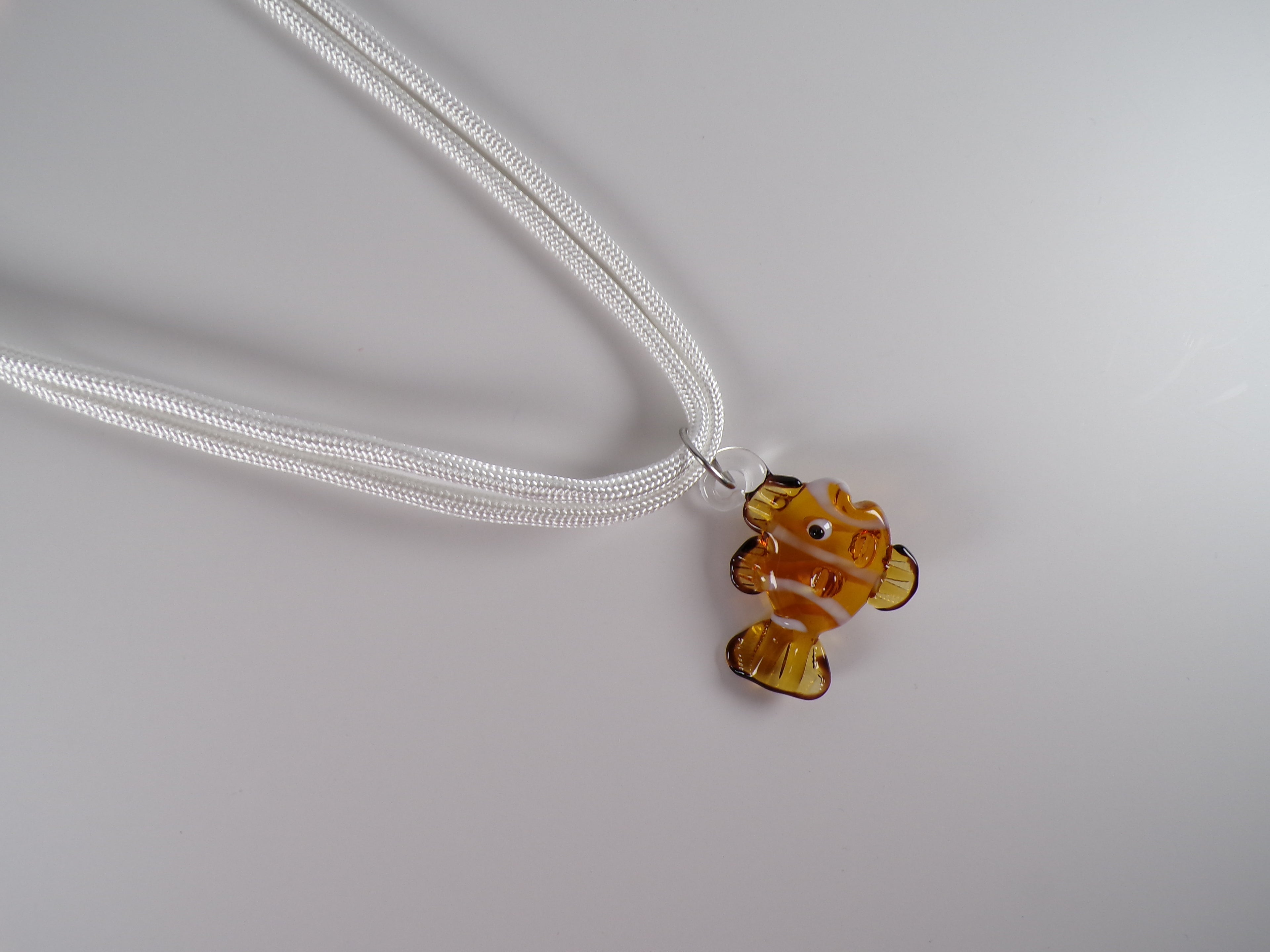 Crystal Fish Adjustable paracord Necklaces (varios)