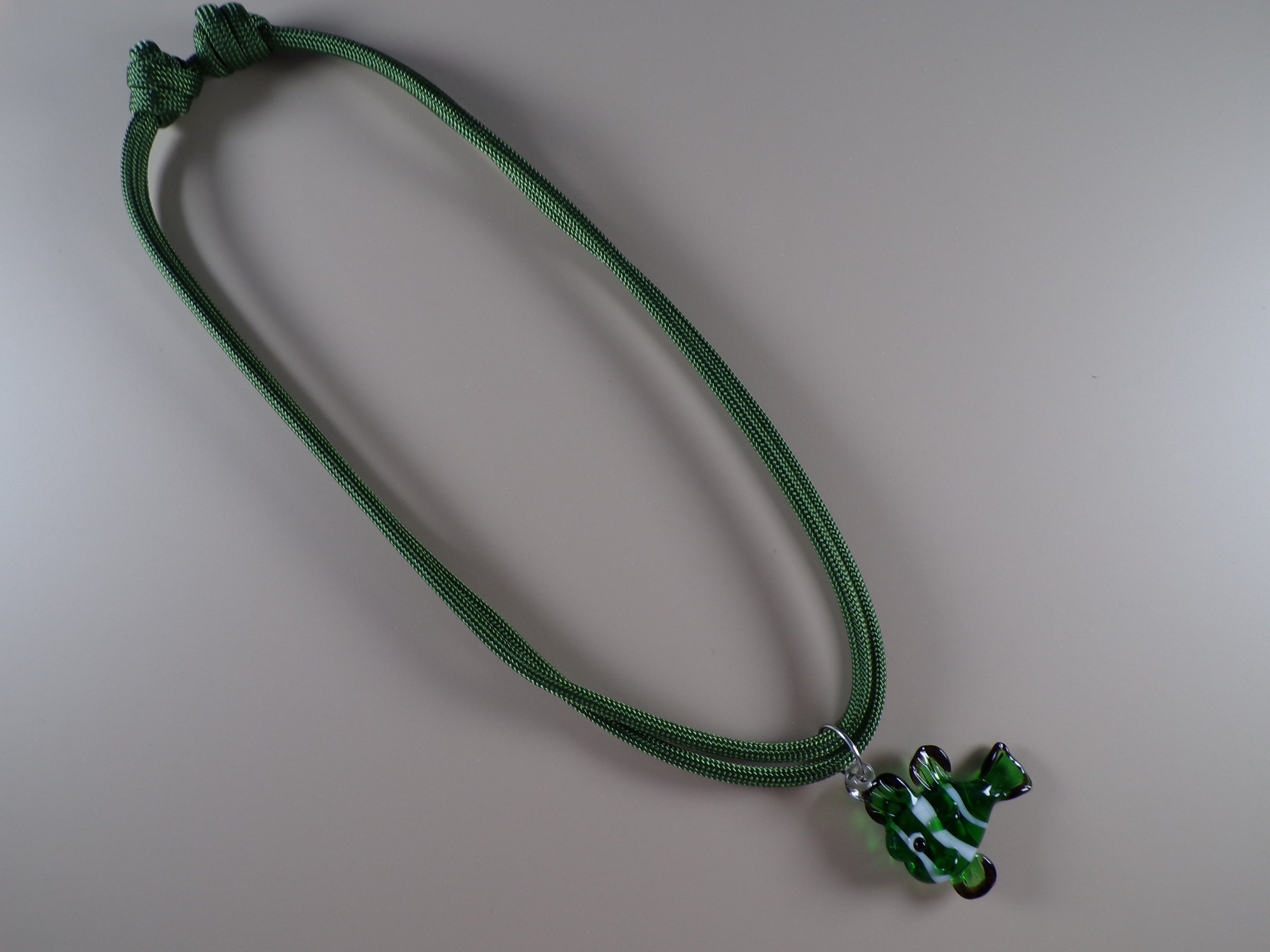 Crystal Fish Adjustable paracord Necklaces (varios)