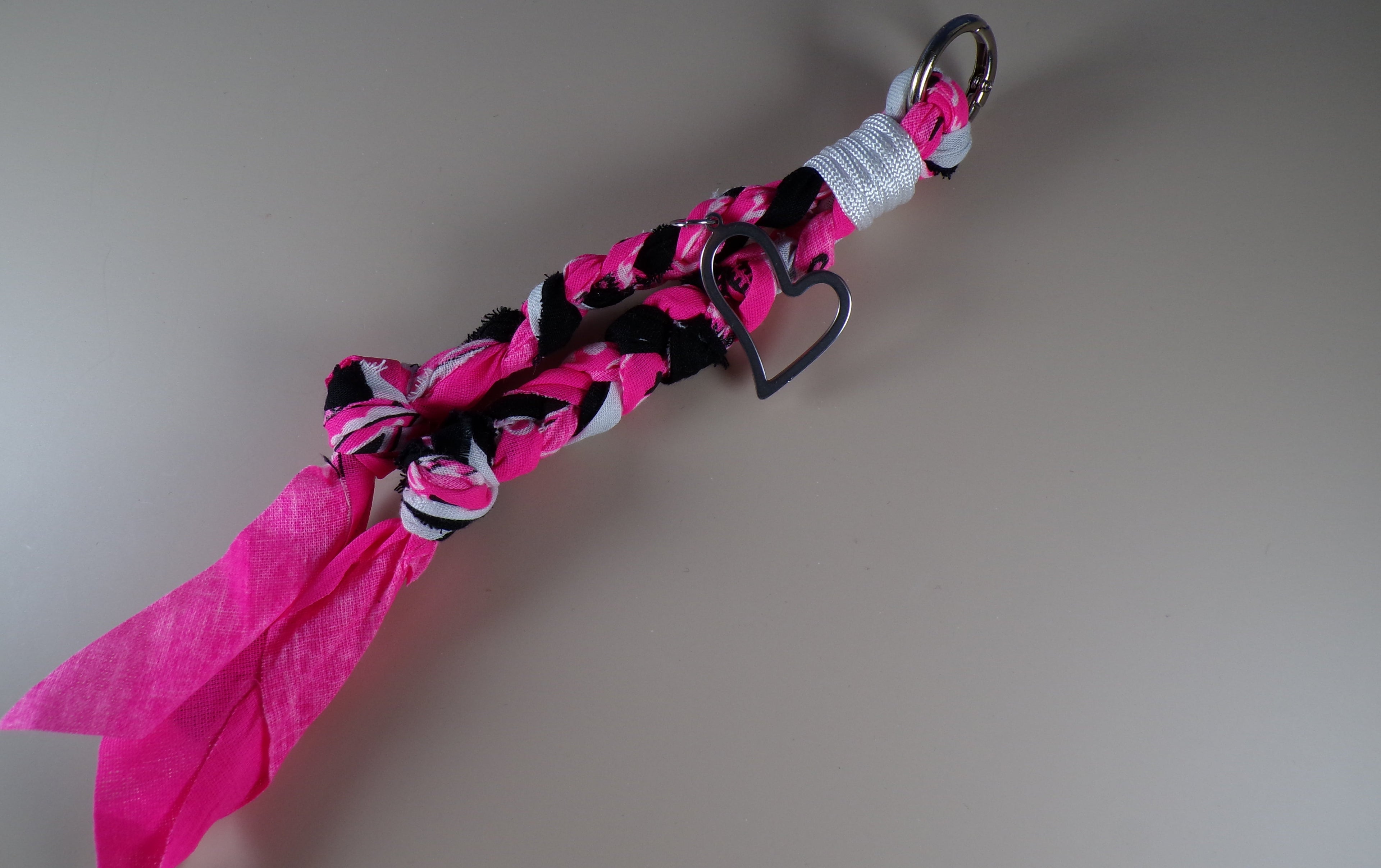 Stainless steel Heart Braided Bandana Keychain