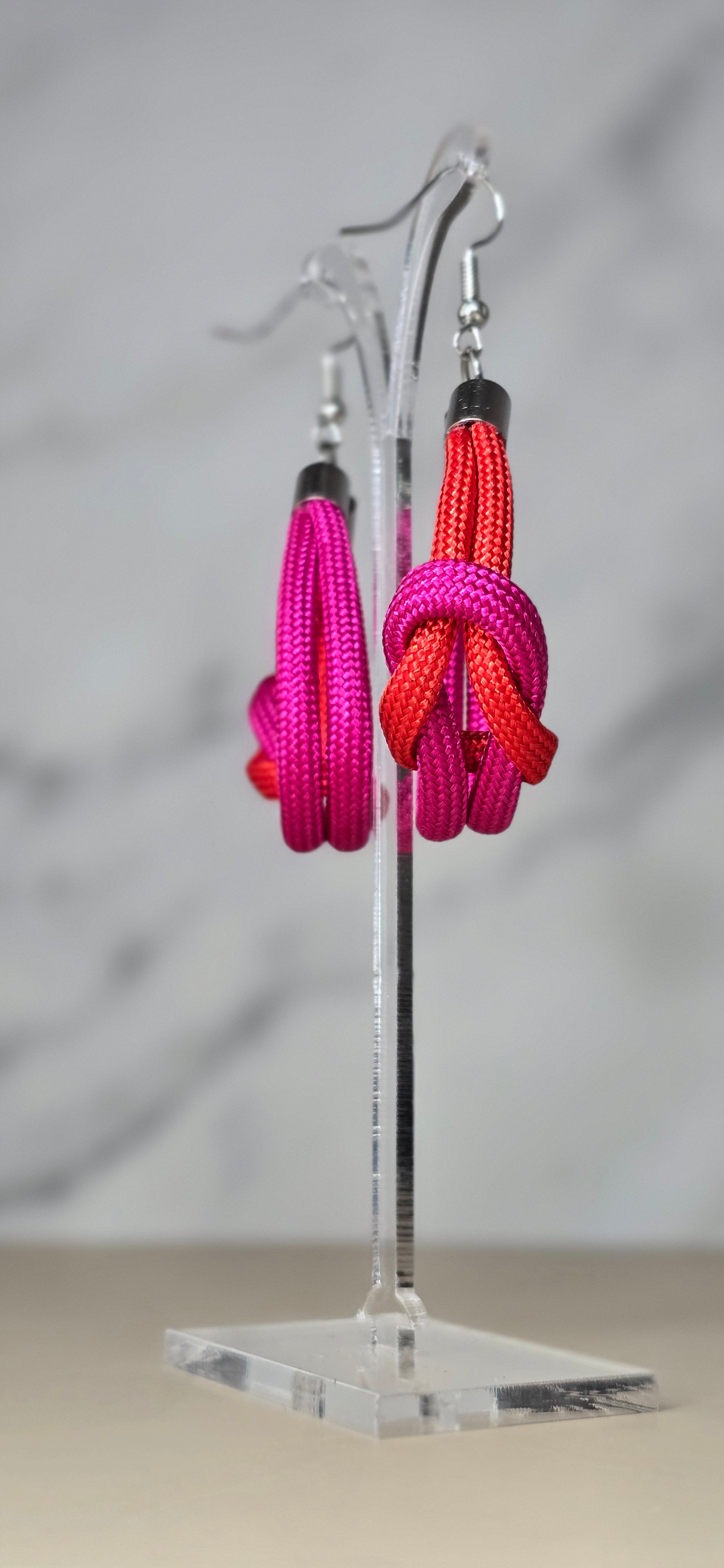 Amor entrelazado Paracord Earrings - Valentine's Collection Limited Edition