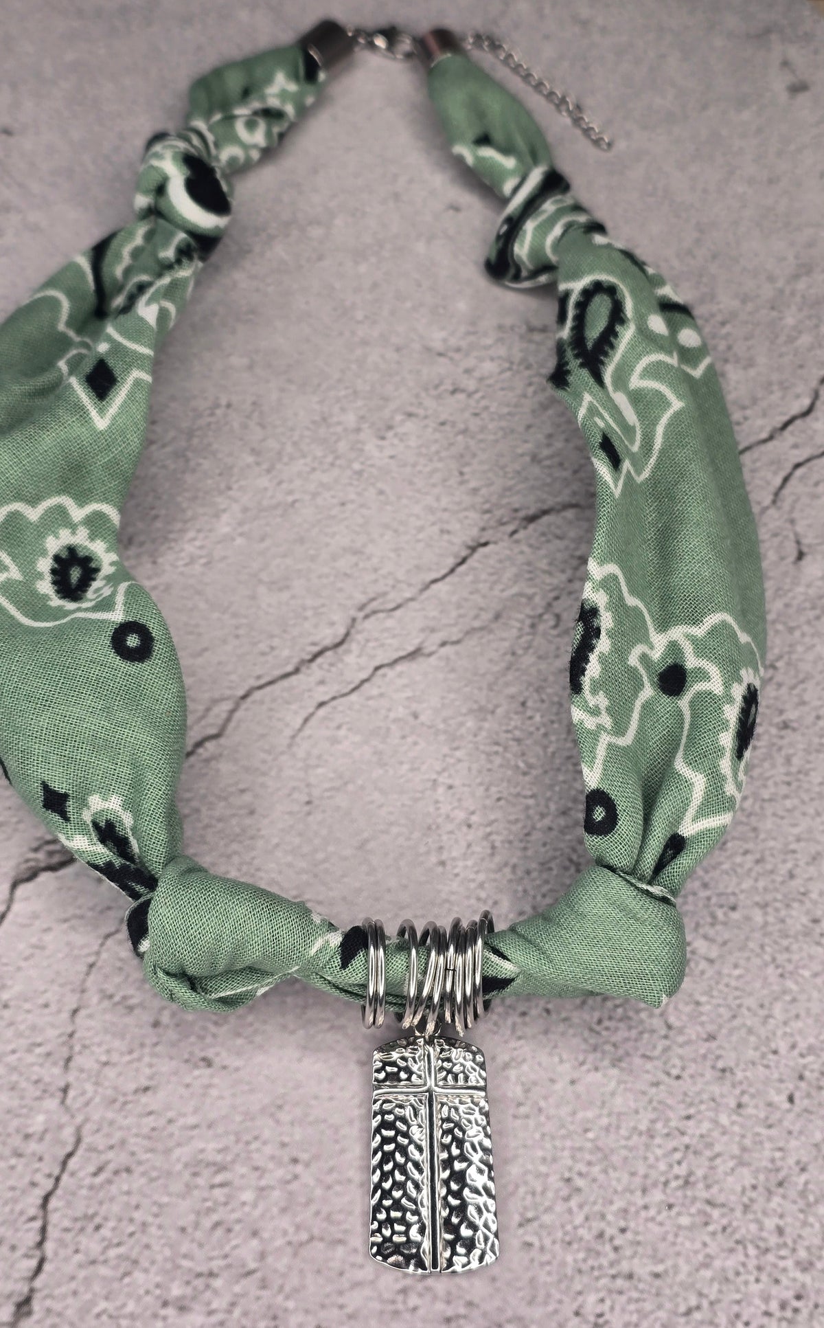 Paz Bandana Necklace