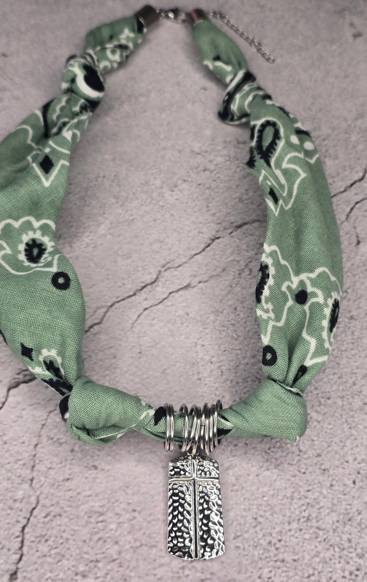 Paz Bandana Necklace
