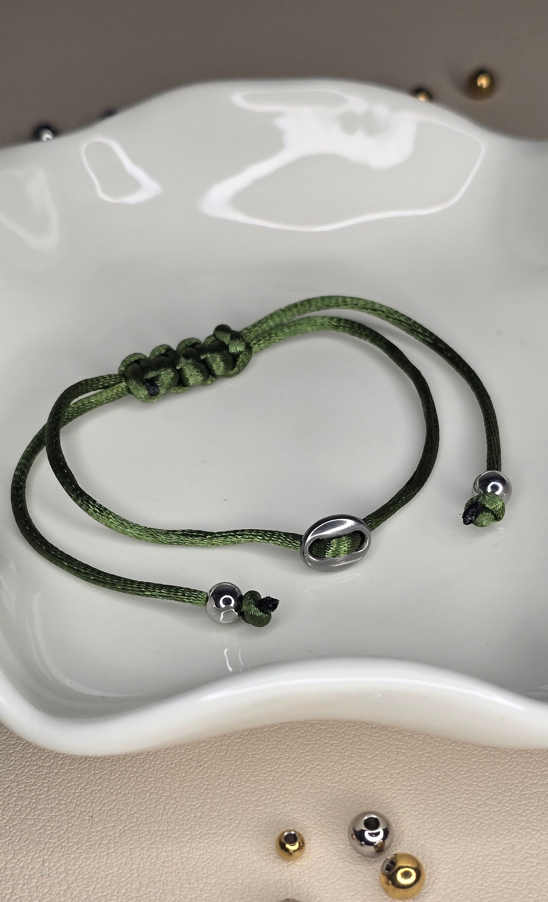 Oliva Adjustable Bracelet