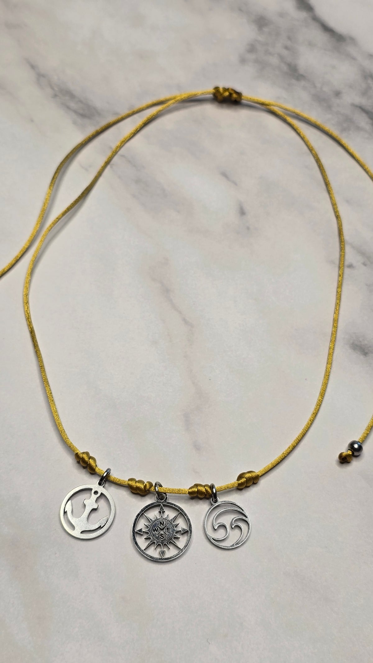 Compass Adjustable Choker