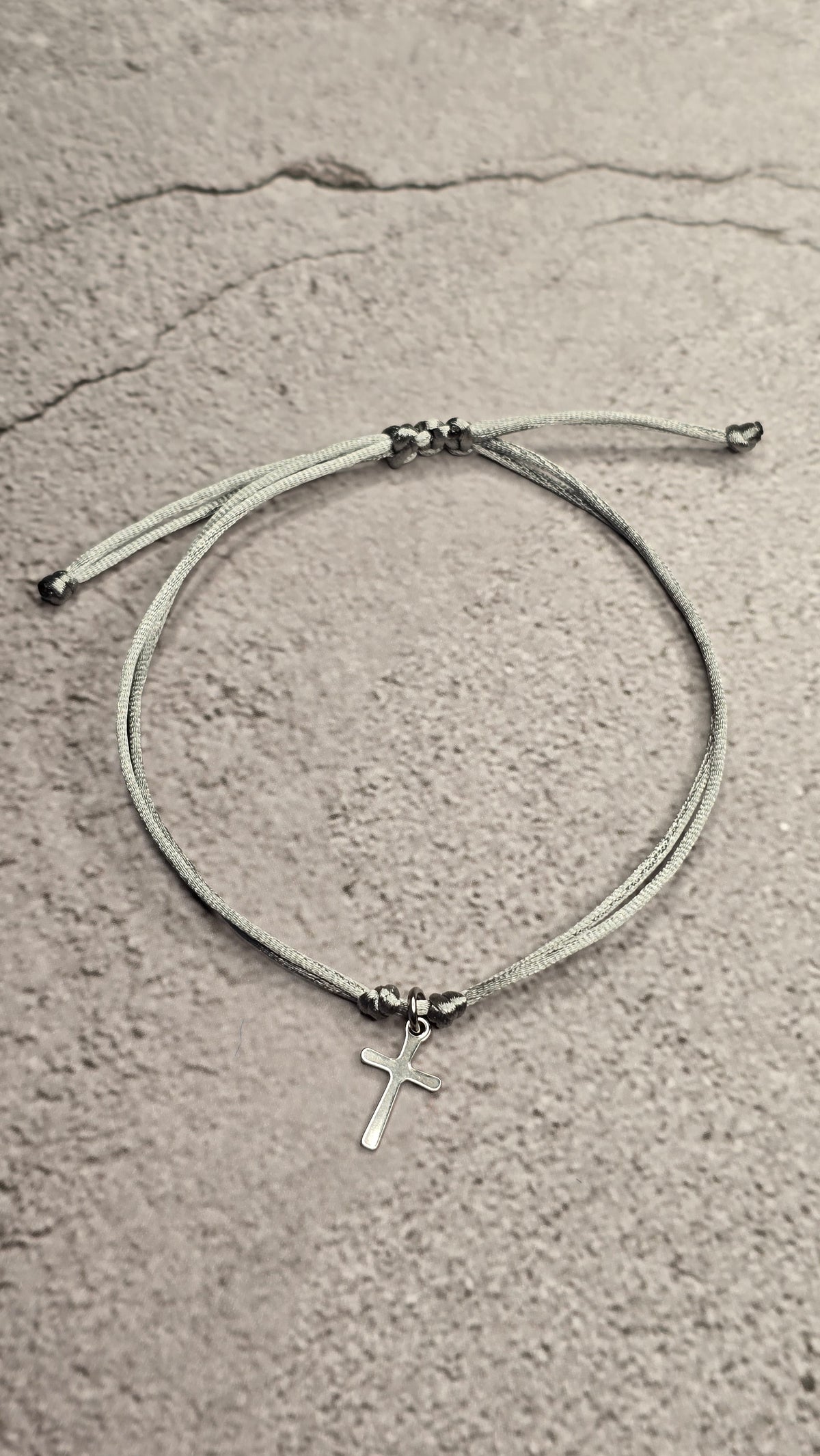 Fortaleza Adjustable Bracelet • Easter Collection